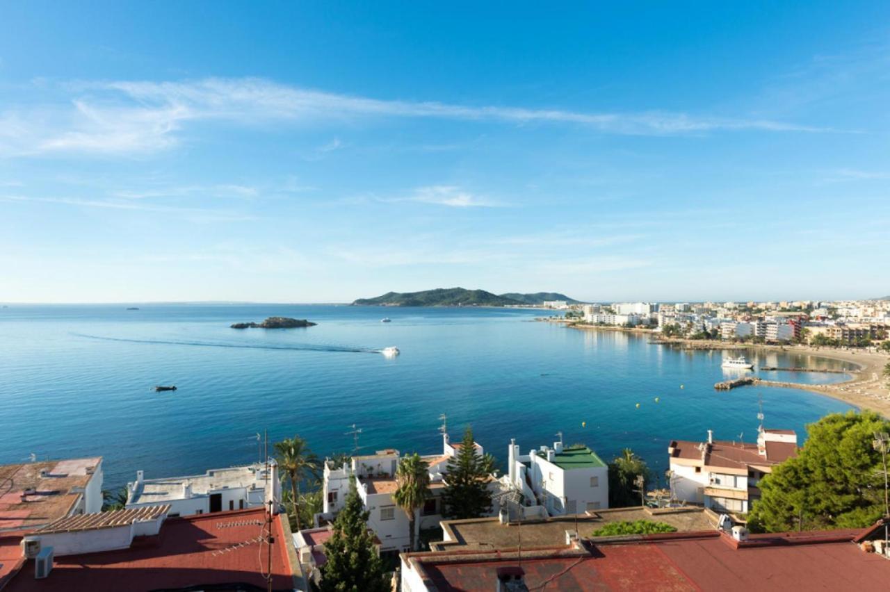 Hotel Cenit & Apts. Sol Y Viento Ibiza Town Exterior photo